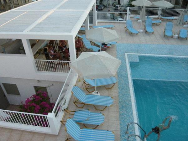 Glaros Hotel Apartment Agia Galini Extérieur photo