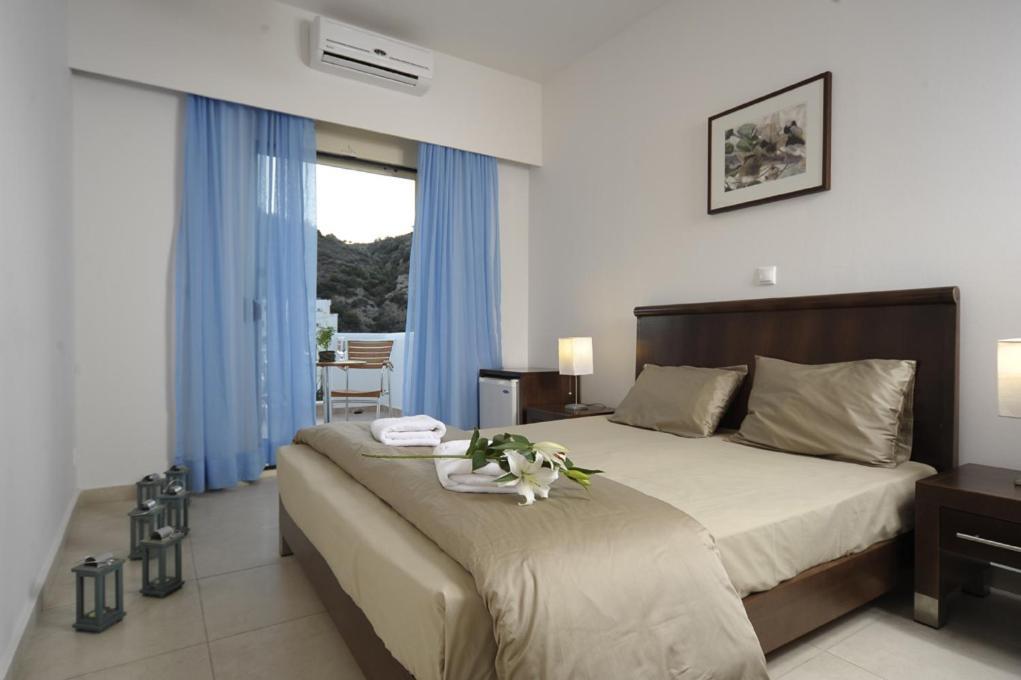 Glaros Hotel Apartment Agia Galini Extérieur photo