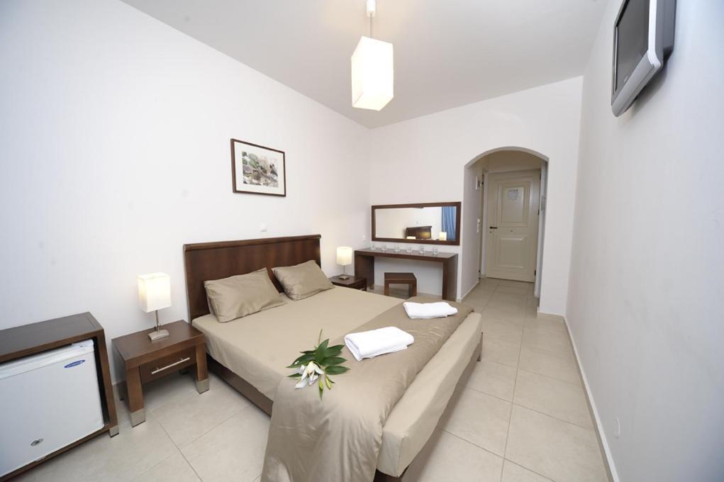 Glaros Hotel Apartment Agia Galini Extérieur photo