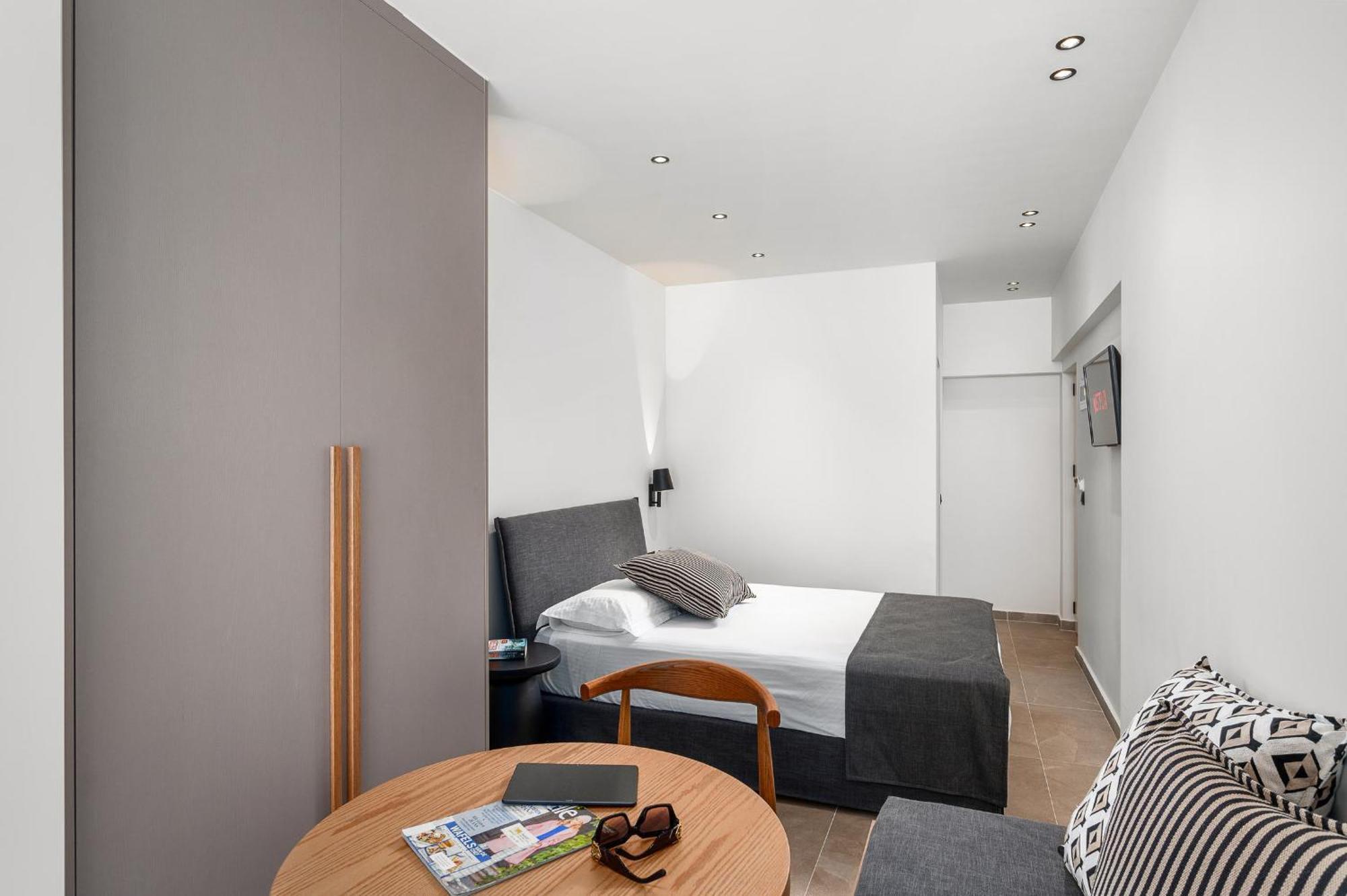 Glaros Hotel Apartment Agia Galini Extérieur photo