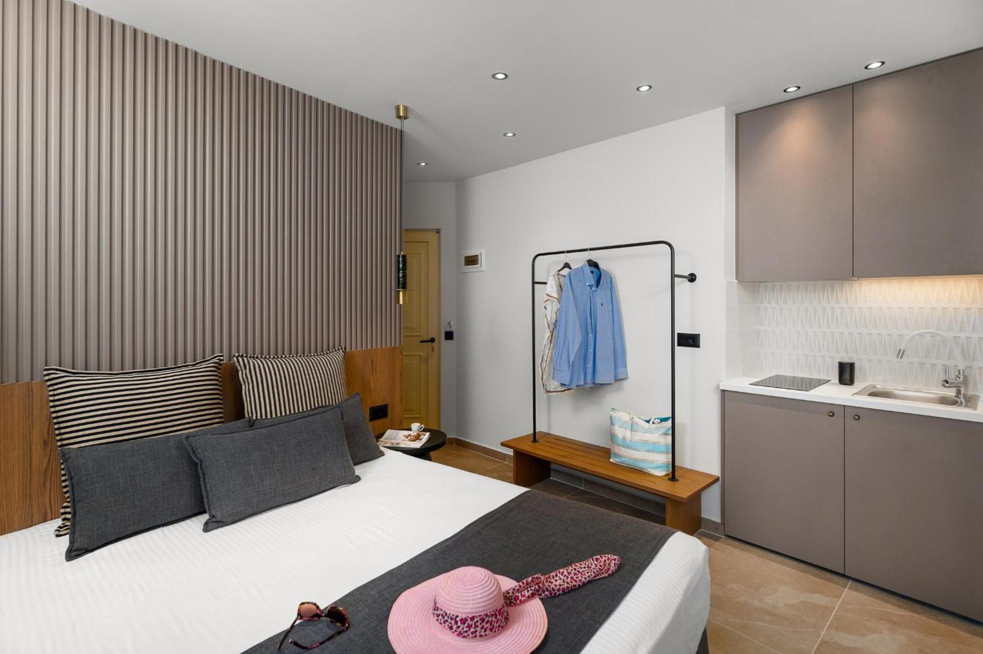 Glaros Hotel Apartment Agia Galini Extérieur photo