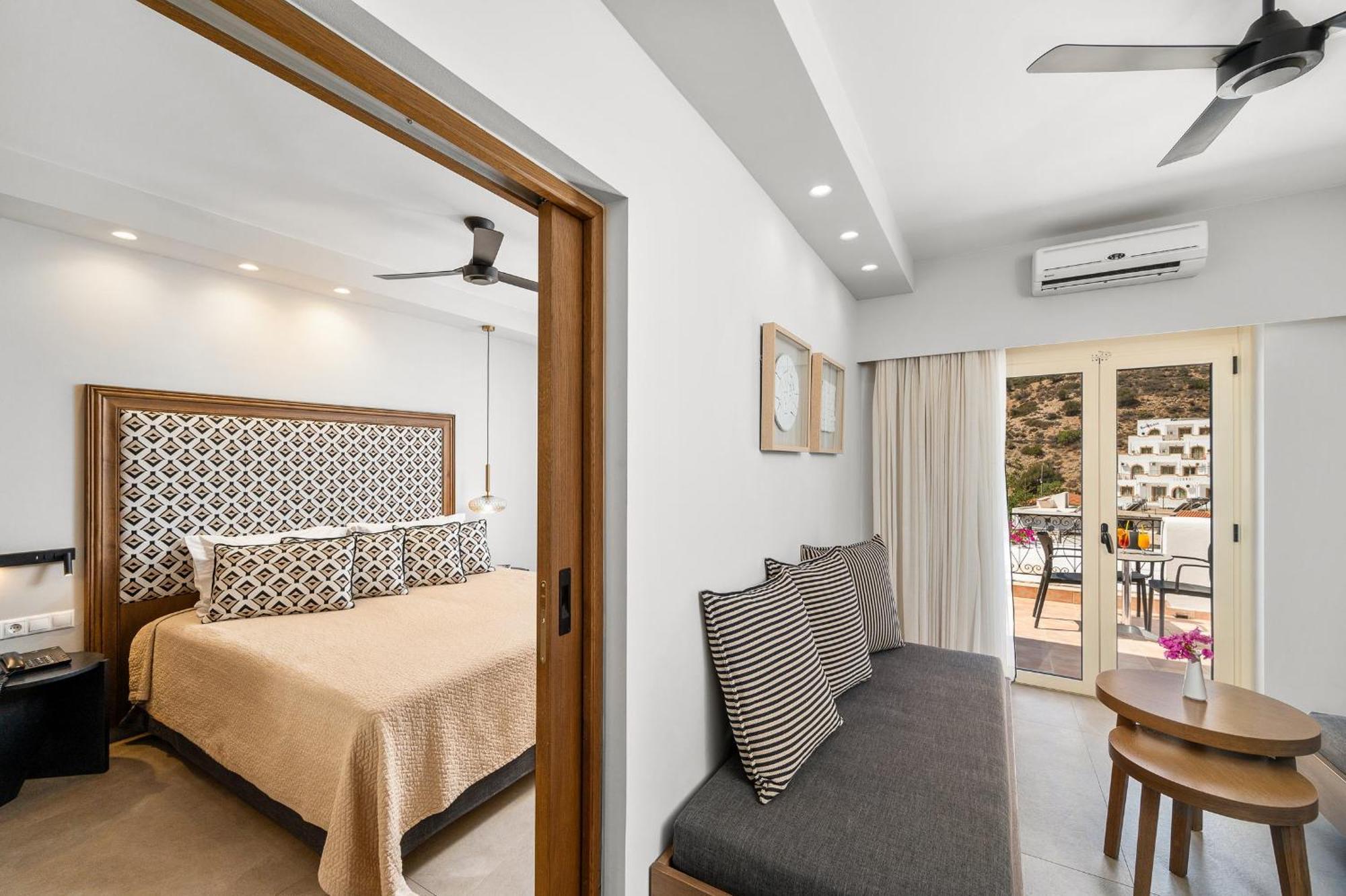 Glaros Hotel Apartment Agia Galini Extérieur photo