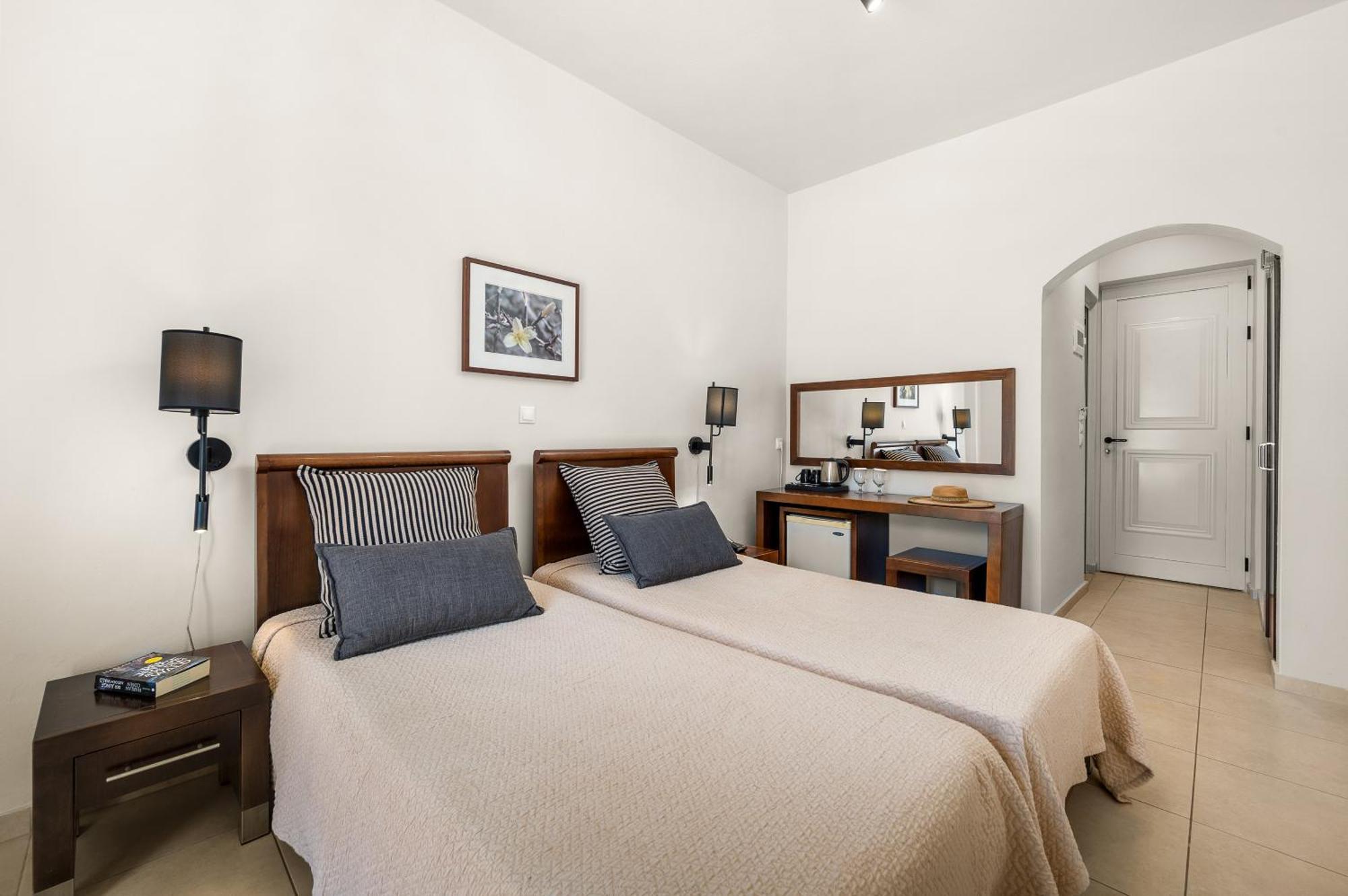 Glaros Hotel Apartment Agia Galini Extérieur photo